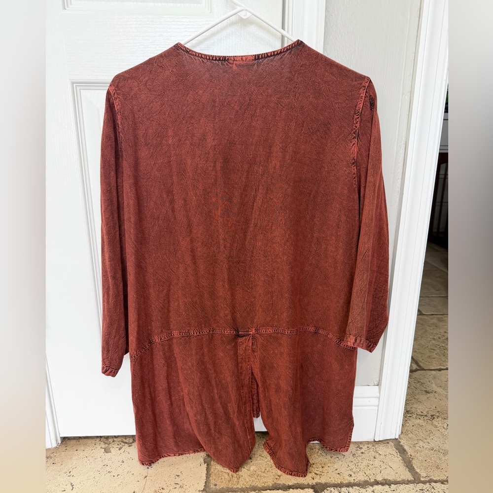 Embroidered Rust Button-Front Tunic Top - Picture 9 of 9